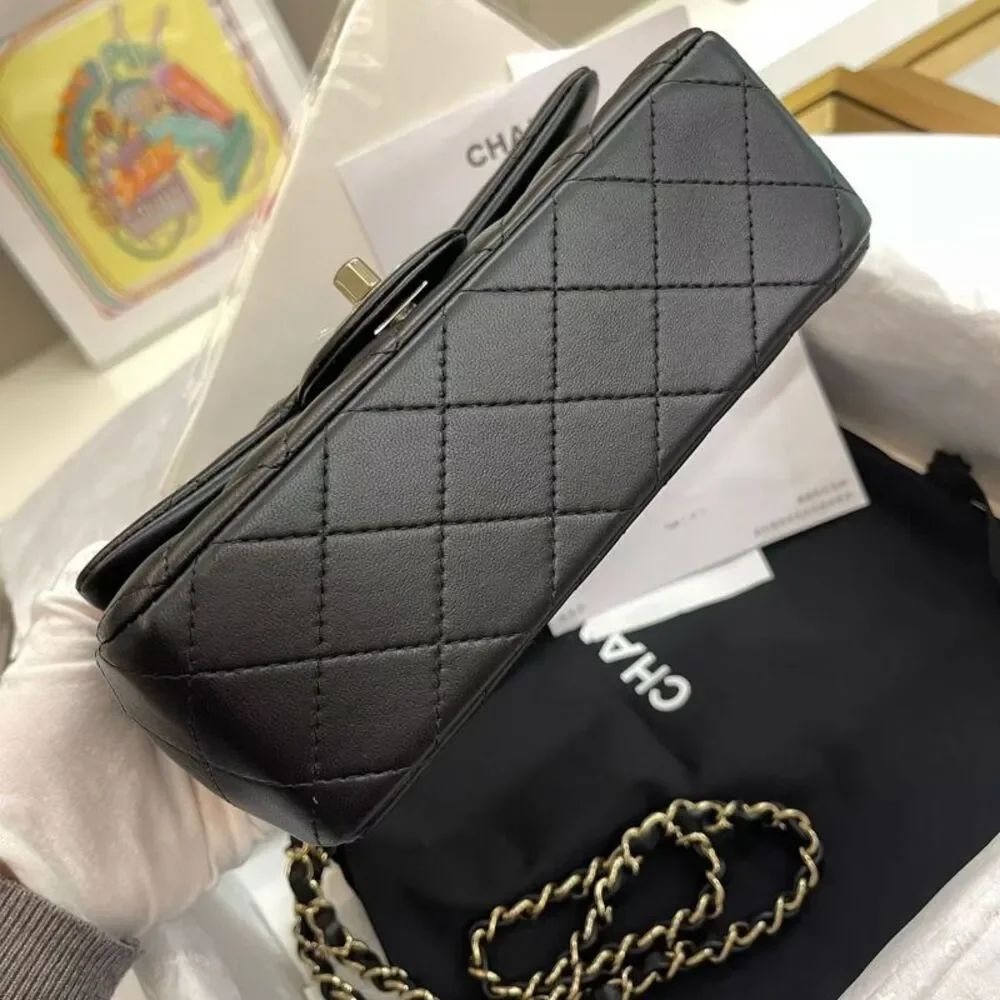 Chanel Women Pre-Loved Bag Very Good Condition